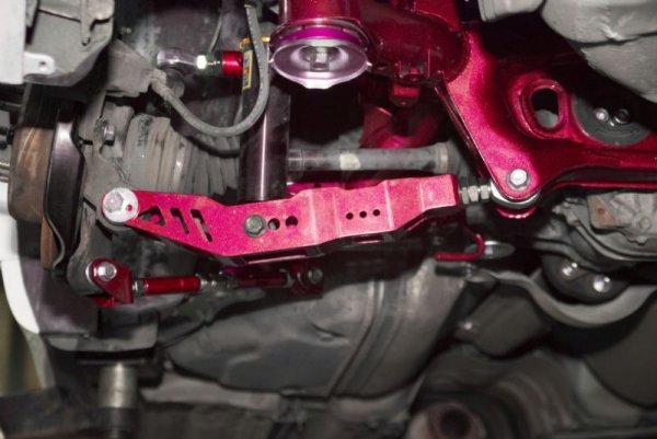 画像7: 180系 200系 210系 クラウン IS GS 120系 130系 マークX アルテッツァ 16 アリスト 調整式 リアロアアーム キャンバーアーム ピロボール仕様 30mmダウン (7)