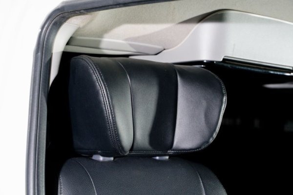 画像5: Z.S.S. エグゼクティブヘッドレスト 2個セット 200系 ハイエース 1型〜5型 (5)